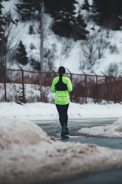 Running vests with more pockets are the best because they provide extra storage.