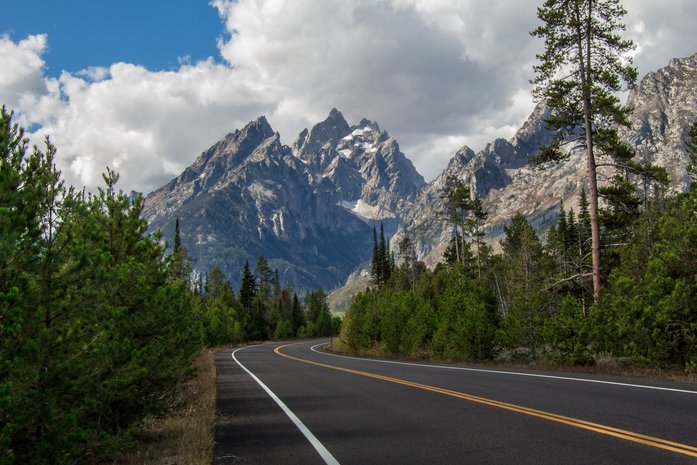 Clear roads inside the National Park 