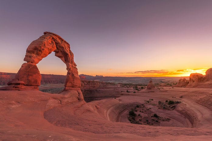 Beautiful photo of the delicate arch at Arches National Park